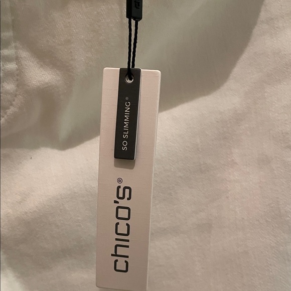 Chico's Cream Girlfriend Slim Leg Crop Pants - Picture 3 of 10